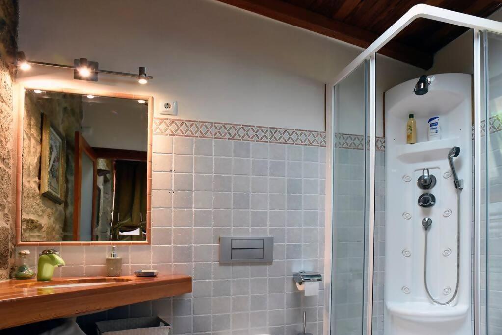 Гостевой дом Casa De Afora Casa Con Piscina Y Jacuzzi Privados Сантьяго-де-Компостела Экстерьер фото