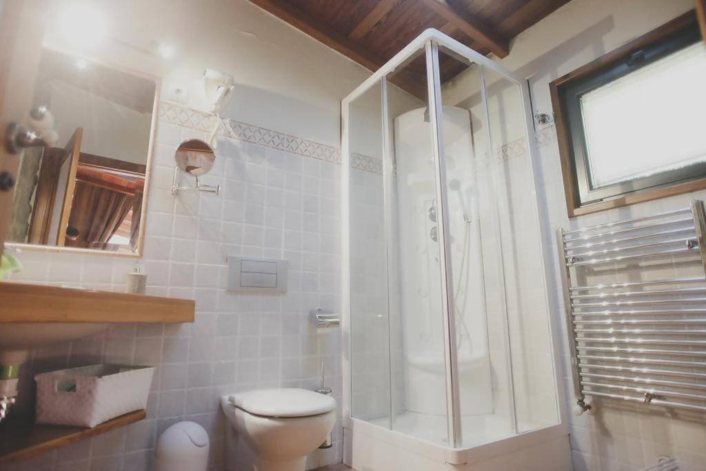 Гостевой дом Casa De Afora Casa Con Piscina Y Jacuzzi Privados Сантьяго-де-Компостела Экстерьер фото